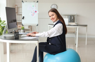 Aktívne sedenie ako TOP tip na zdravý chrbát (nielen) pri sedavom zamestnaní