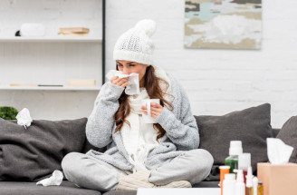 Choroba v zime: Prečo nás dokáže chrípka či prechladnutie potrápiť častejšie?