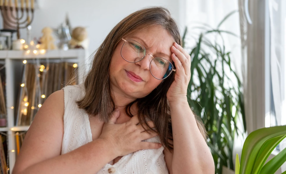 návaly tepla v zime