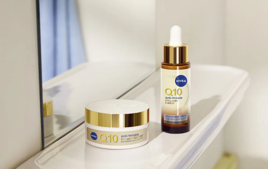 Rad NIVEA Q10 Collagen Expert